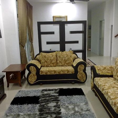 Casa D'Astana Homestay Sungai Petani For Muslim Only Exterior foto