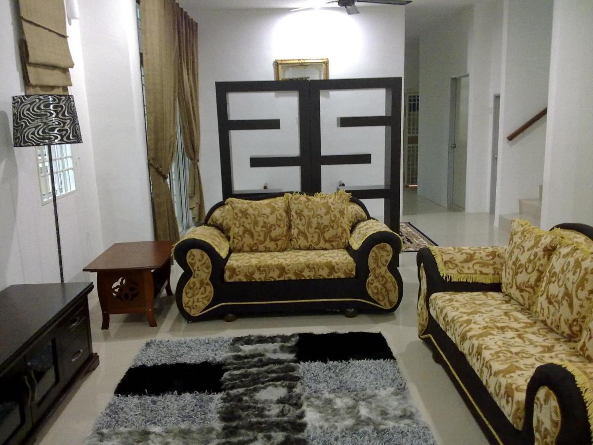 Casa D'Astana Homestay Sungai Petani For Muslim Only Exterior foto